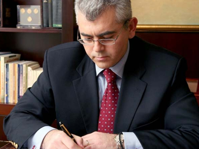 Ο Μάξιμος διεκδικεί το μίνιμουμ